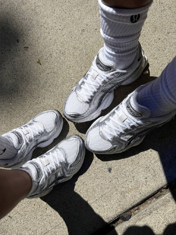 Asics · Foto 2