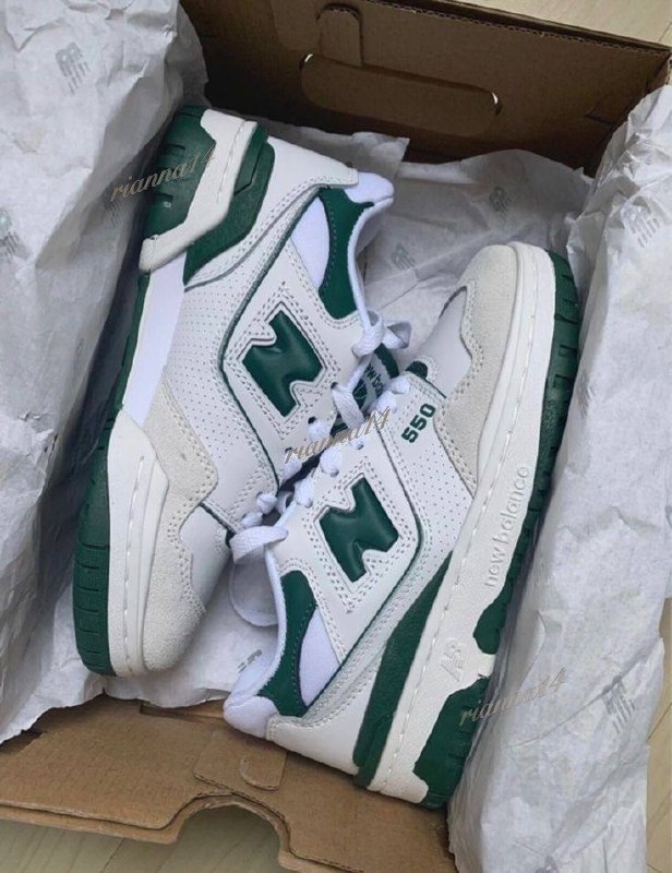New Balance 550 · Photo 4