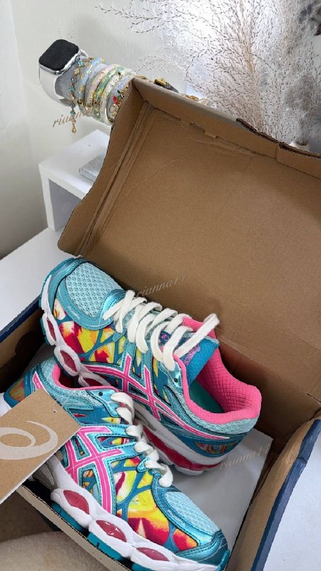 Asics · Foto 3