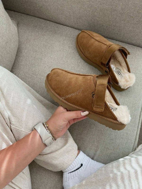 Ugg boots · Photo 5