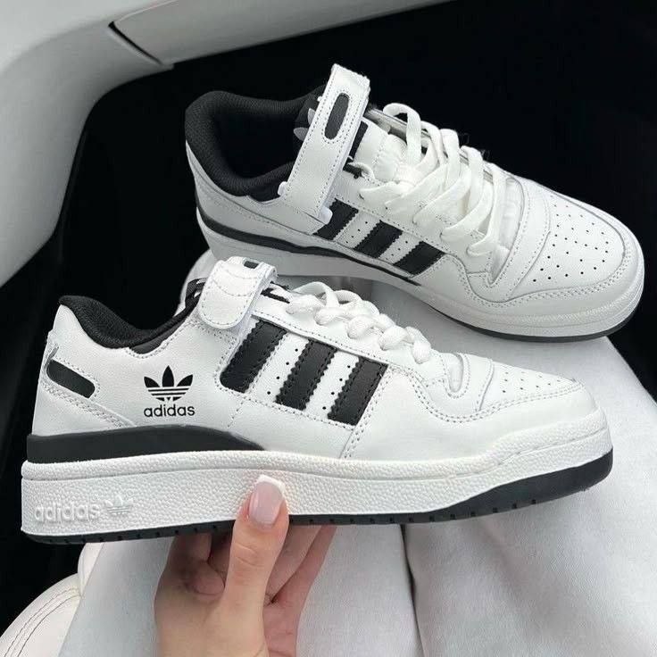 Schuhe Adidas Forum 18 · Foto 2