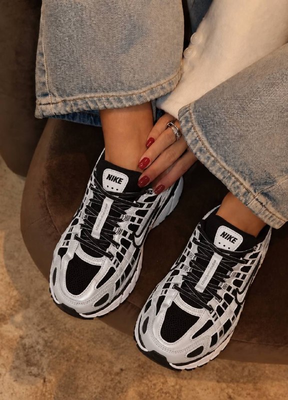 Nike P-6000