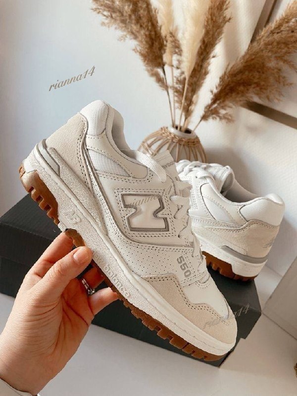 New Balance 550 · Photo 5