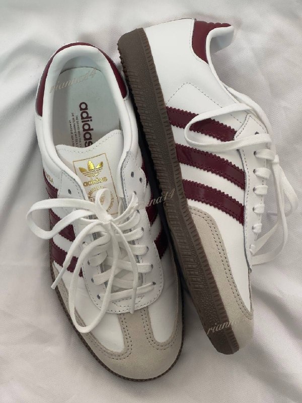 Adidas Samba Maroon · Photo 5